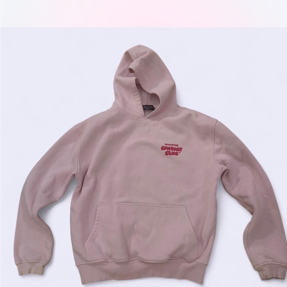 White Fox Boutique Pink Oversized Hoodie (XS/S size but they run large) - Picture 3 of 3